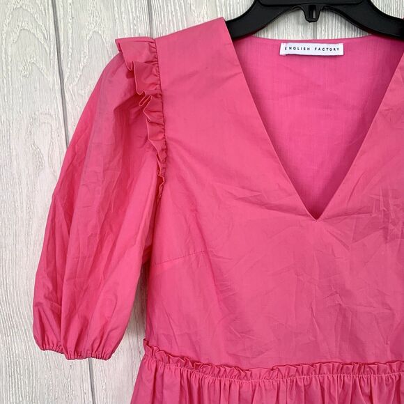 English Factory Pink Short Sleeve V-Neck Layered Dress Small NWOT - Picture 2 of 4